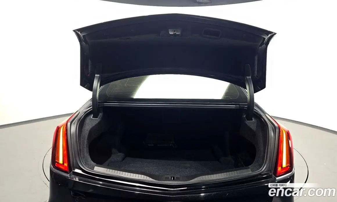 Cadillac CT6 2018 3.6 автомат (гидро), фото 34 Cadillac CT6 2018 3.6 автомат (гидро), фото 34