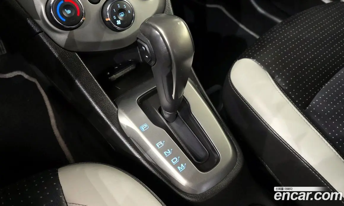 Chevrolet Aveo 2016 1.4 автомат (гидро), фото 9