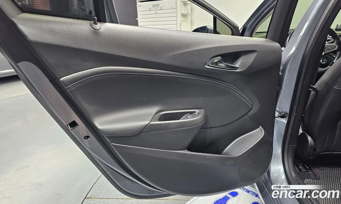 Chevrolet Cruze 2018 1.6 автомат (гидро), фото 15