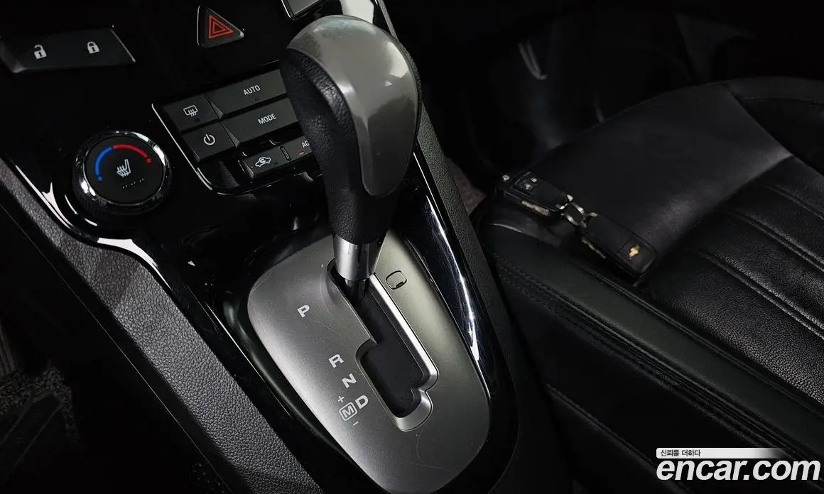 Chevrolet Orlando 2013 2.0 автомат (гидро), фото 9
