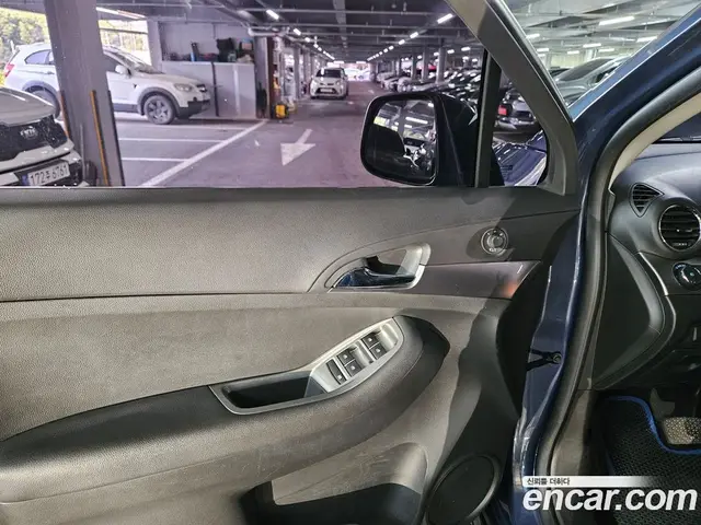 Chevrolet Orlando 2015 2.0 автомат (гидро), миниатюра 6