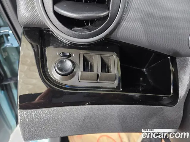 Chevrolet Spark 2011 1.0 механика, миниатюра 10