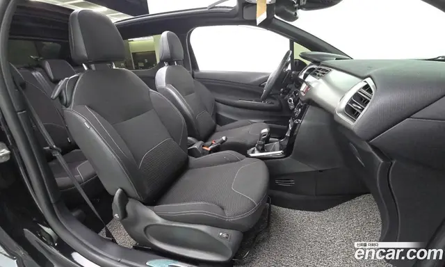 Citroen DS3 2018 1.6 автомат (гидро), миниатюра 11 Citroen DS3 2018 1.6 автомат (гидро), миниатюра 11