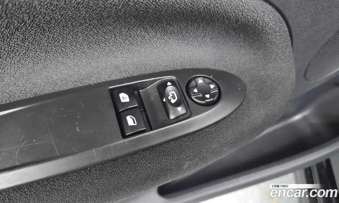 Citroen DS3 2018 1.6 автомат (гидро), фото 18 Citroen DS3 2018 1.6 автомат (гидро), фото 18
