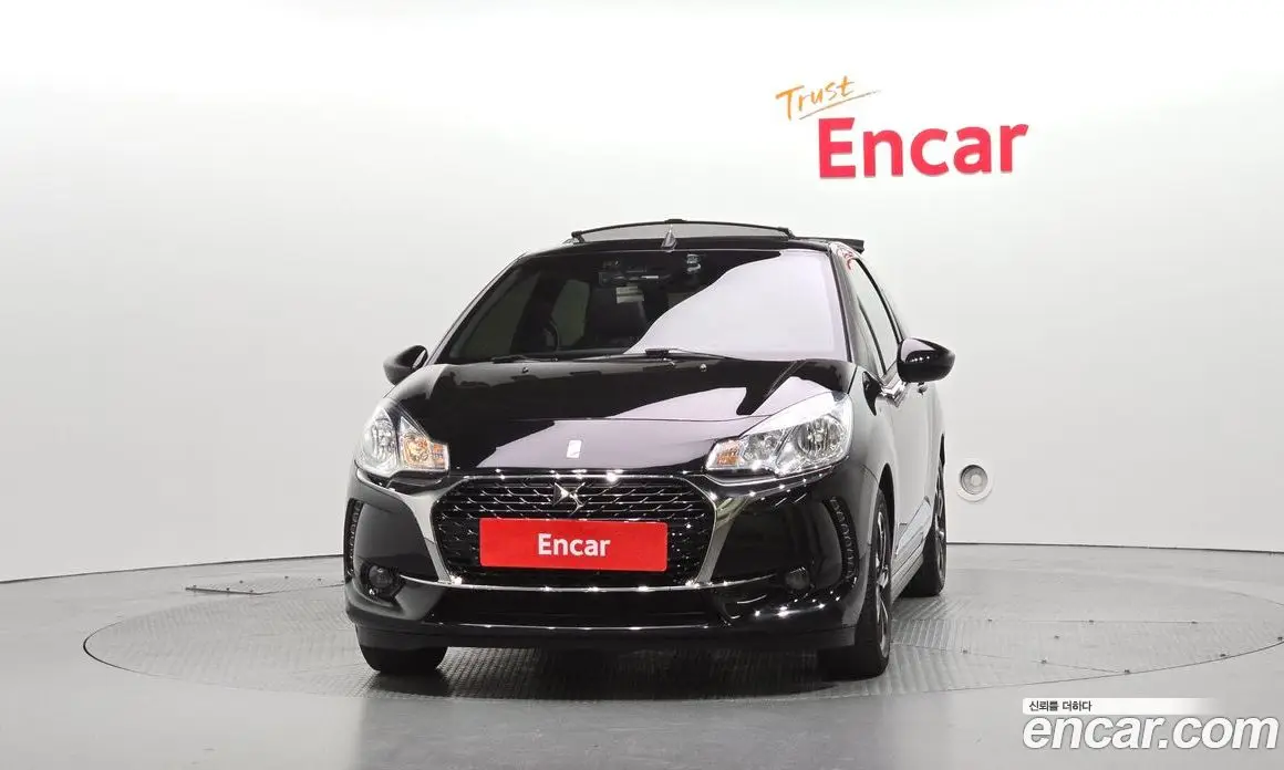 Citroen DS3 2018 1.6 автомат (гидро), фото 3 Citroen DS3 2018 1.6 автомат (гидро), фото 3