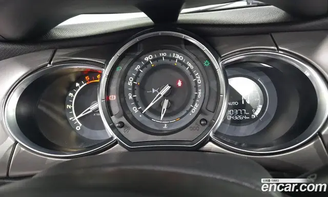 Citroen DS3 2018 1.6 автомат (гидро), миниатюра 8 Citroen DS3 2018 1.6 автомат (гидро), миниатюра 8