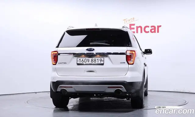 Ford Explorer 2017 2.3 автомат (гидро), миниатюра 4