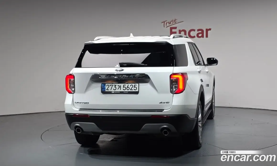 Ford Explorer 2021 2.3 автомат (гидро), фото 3
