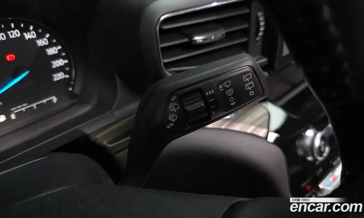 Ford Explorer 2021 2.3 автомат (гидро), фото 27