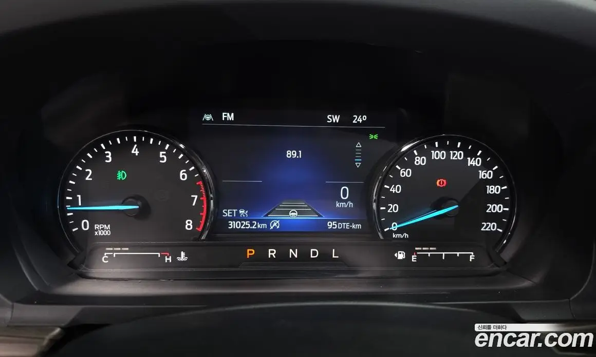 Ford Explorer 2021 2.3 автомат (гидро), фото 10