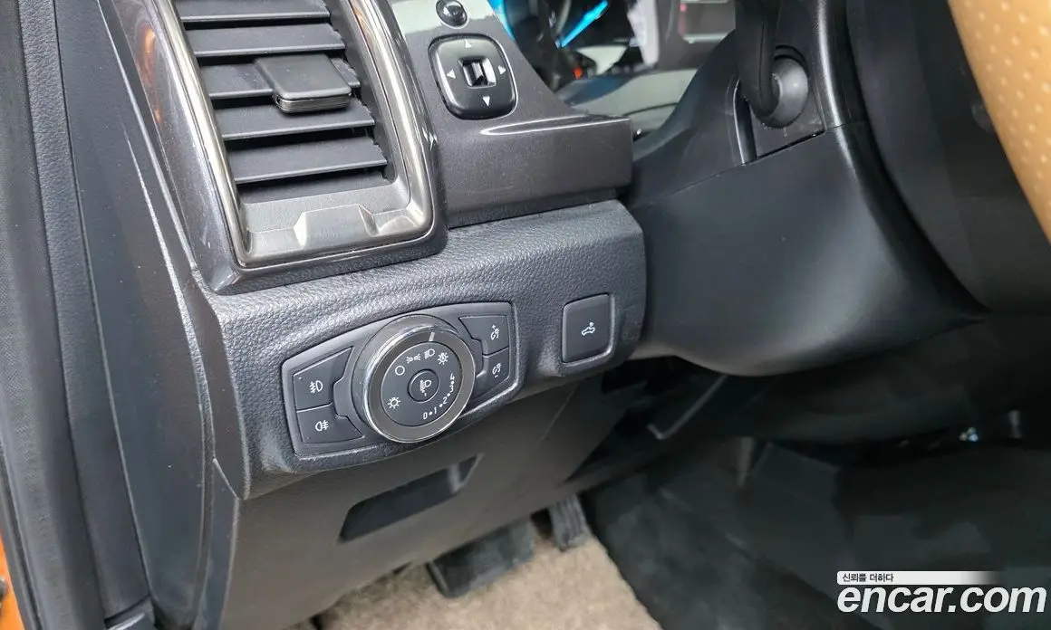 Ford Ranger 2021 2.0 автомат (гидро), фото 16