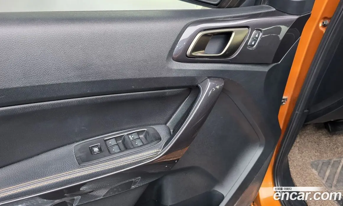 Ford Ranger 2021 2.0 автомат (гидро), фото 17