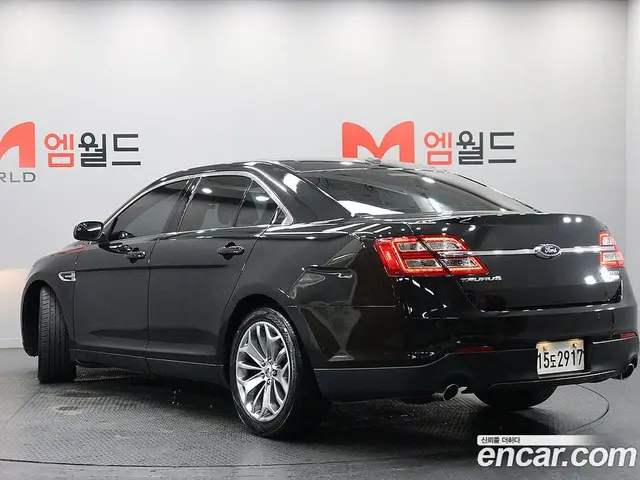 Ford Taurus 2013 2.0 автомат (гидро), миниатюра 5