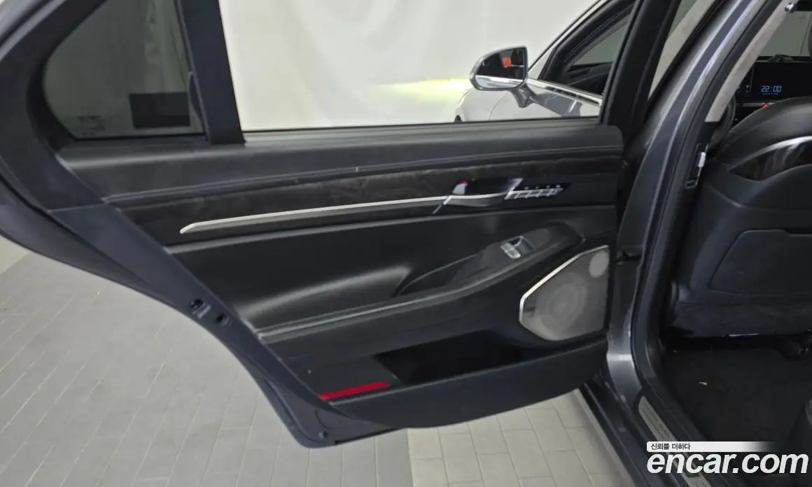 Genesis EQ900 2016 5.0 автомат (гидро), фото 15