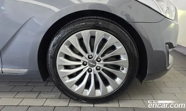 Genesis EQ900 2016 5.0 автомат (гидро), миниатюра 7