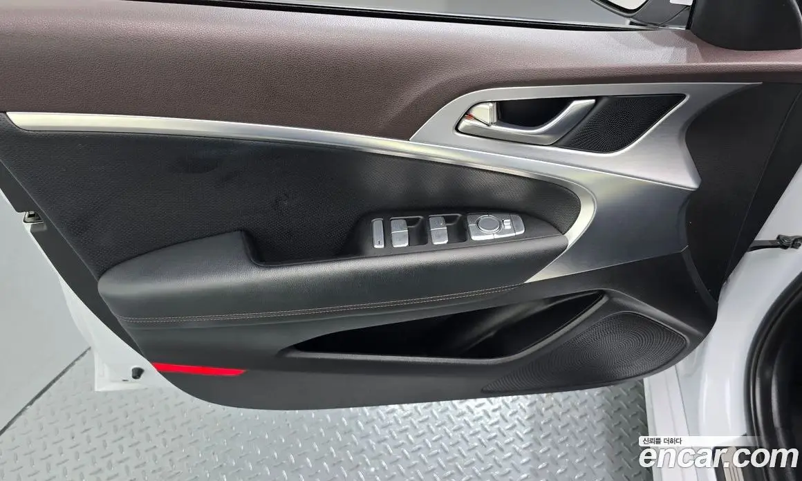 Genesis G70 2018 2.0 автомат (гидро), фото 14