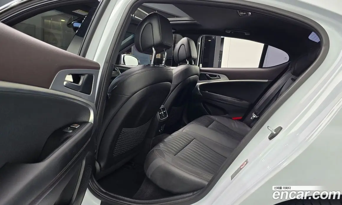 Genesis G70 2018 2.0 автомат (гидро), фото 18