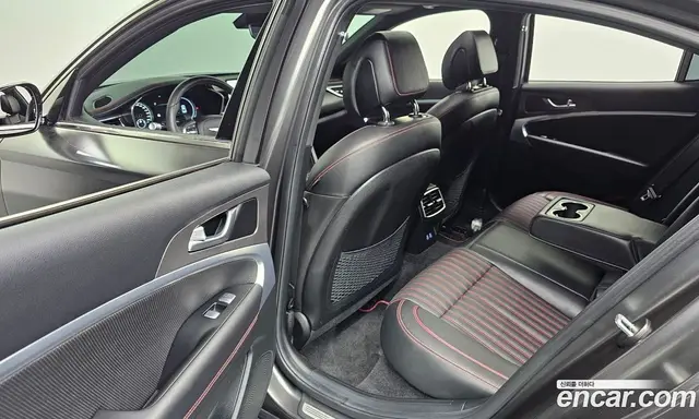 Genesis G70 2023 2.5 автомат (гидро), миниатюра 11