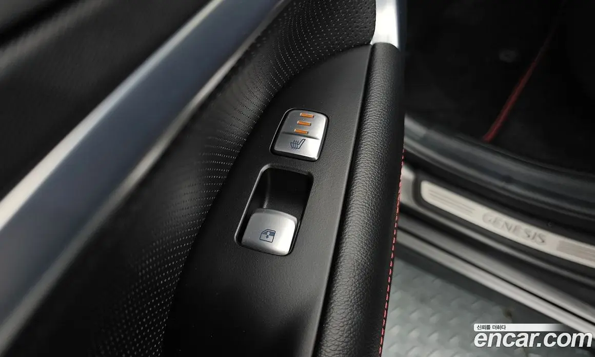 Genesis G70 2023 2.5 автомат (гидро), фото 19