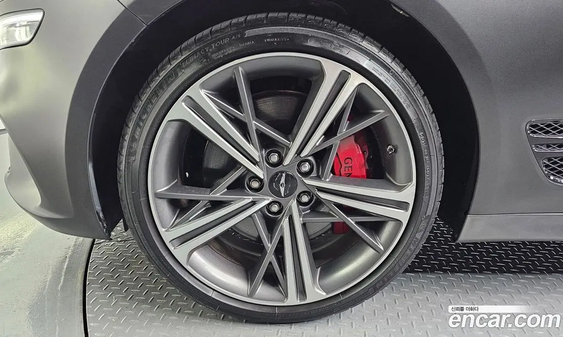 Genesis G70 2023 2.5 автомат (гидро), фото 5