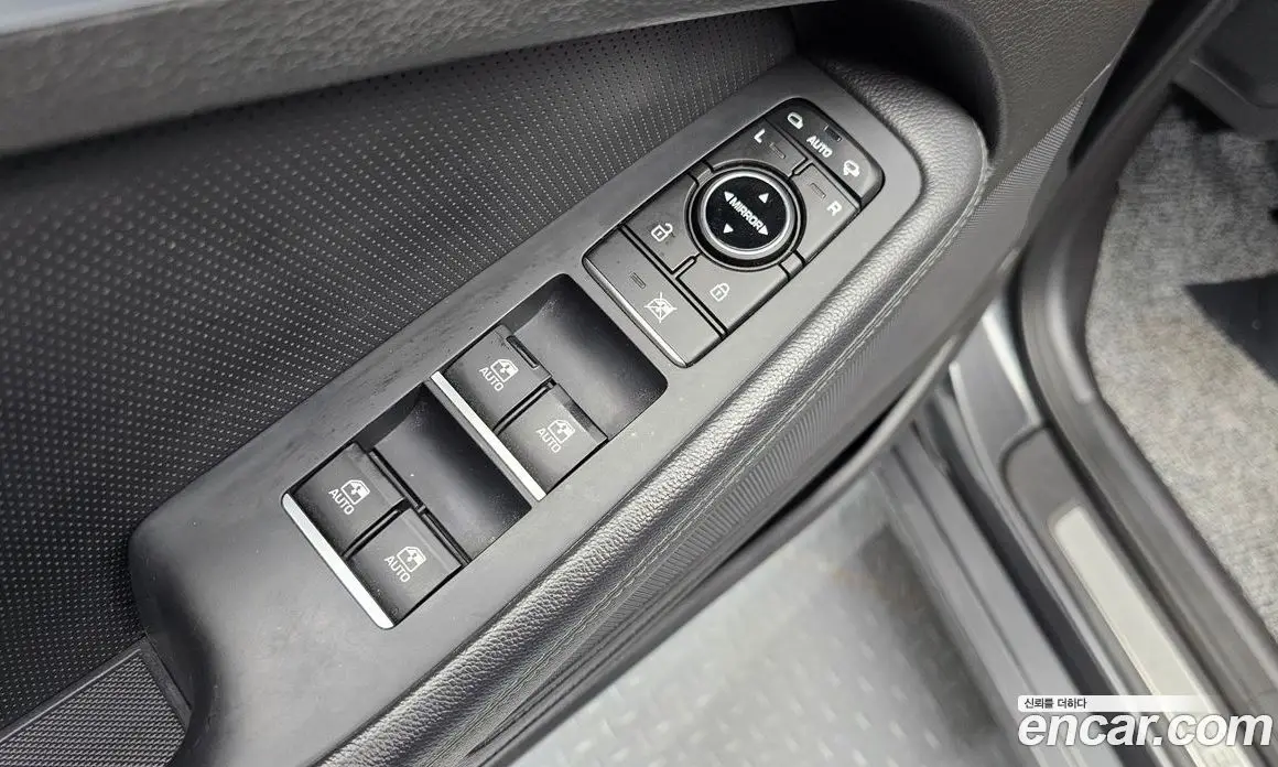 Genesis G80 2017 3.3 автомат (гидро), фото 33