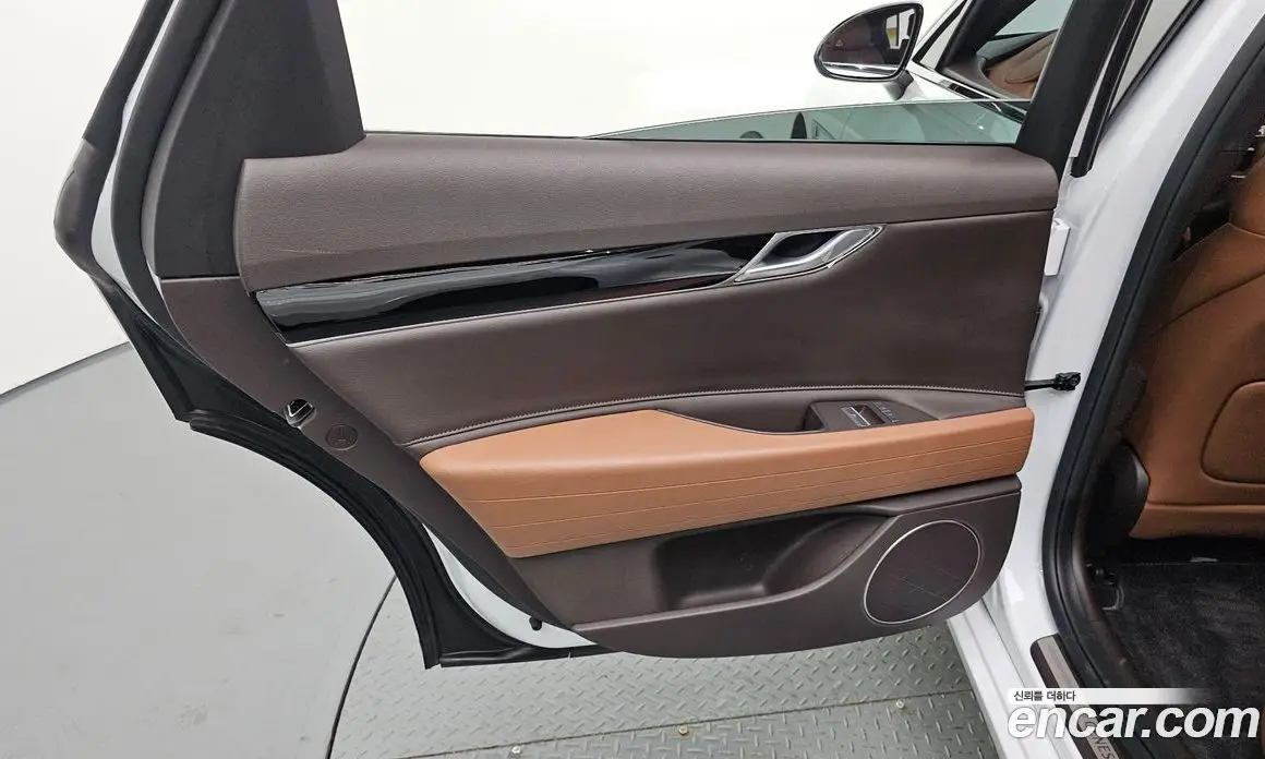 Genesis G80 2023 2.5 автомат (гидро), фото 15
