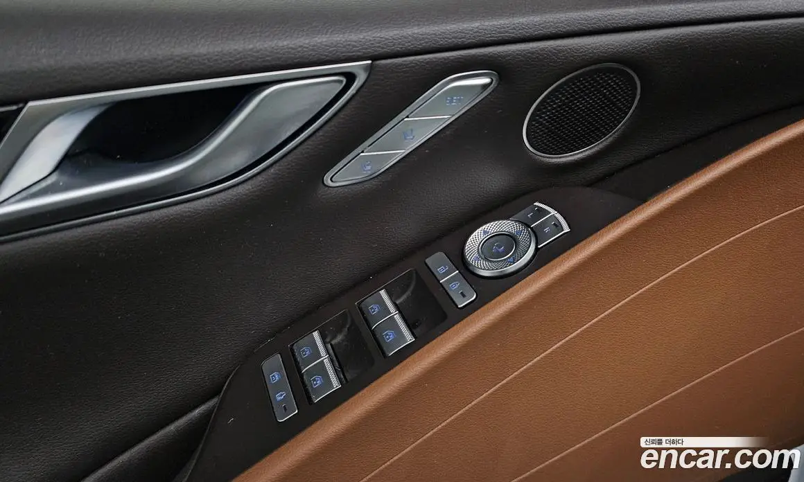Genesis G80 2023 2.5 автомат (гидро), фото 24