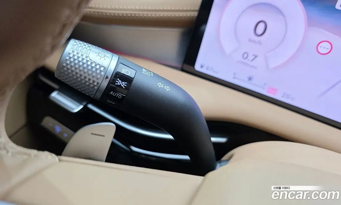 Genesis G80 2024 2.5 автомат (гидро), фото 28