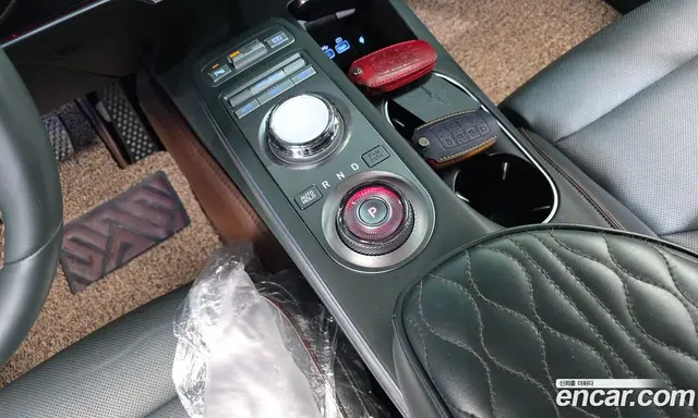 Genesis GV70 2023 2.5 автомат (гидро), миниатюра 9