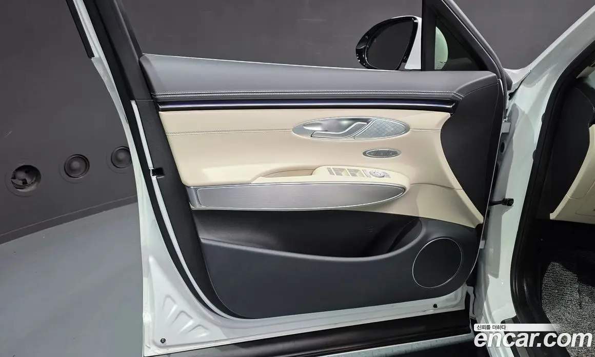 Genesis GV70 2024 2.5 автомат (гидро), фото 14