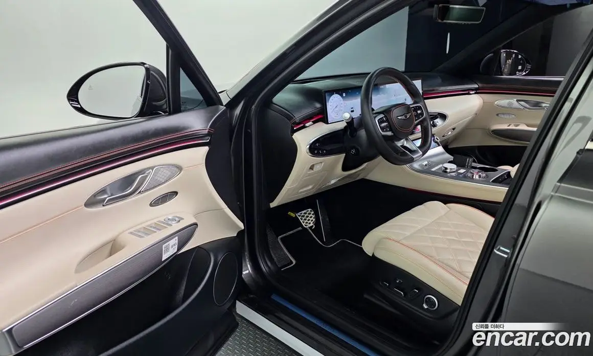 Genesis GV70 2024 2.5 автомат (гидро), фото 13