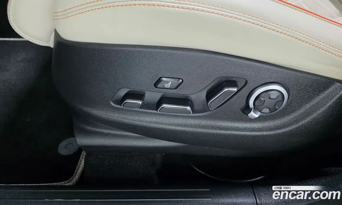 Genesis GV70 2024 2.5 автомат (гидро), фото 34