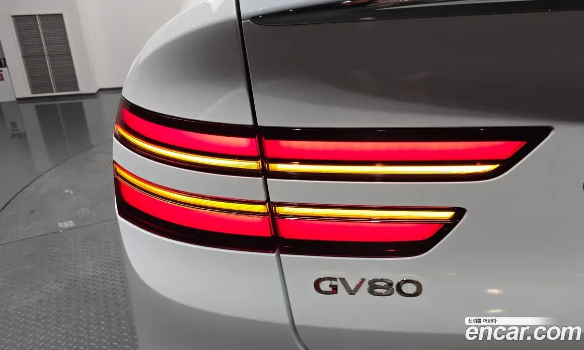 Genesis GV80 2024 2.5 автомат (гидро), фото 8