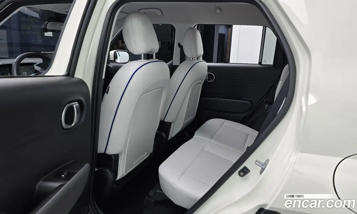 Hyundai Casper 2024 1.0 автомат (гидро), фото 18