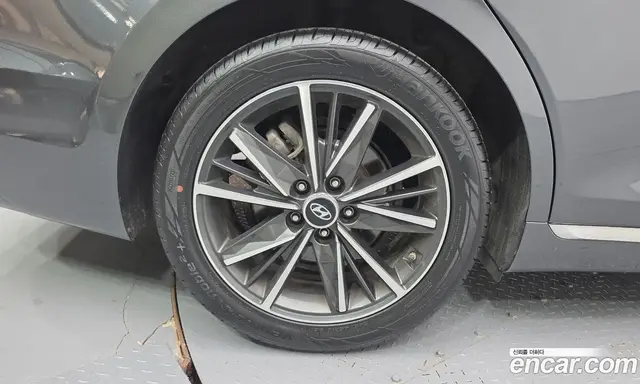 Hyundai Grandeur 2022 2.5 автомат (гидро), миниатюра 5