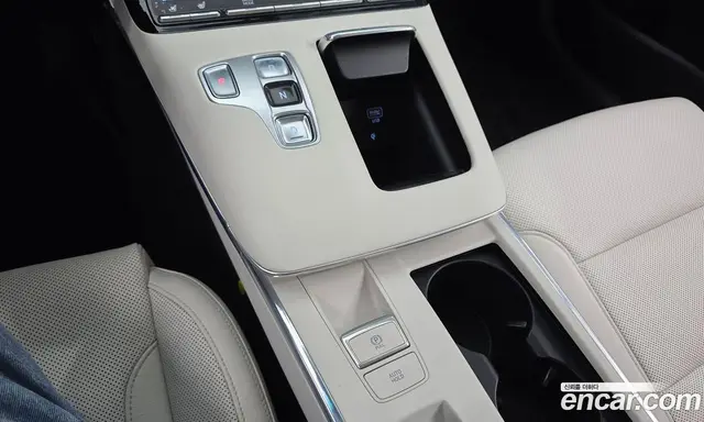 Hyundai Grandeur 2022 2.5 автомат (гидро), миниатюра 9