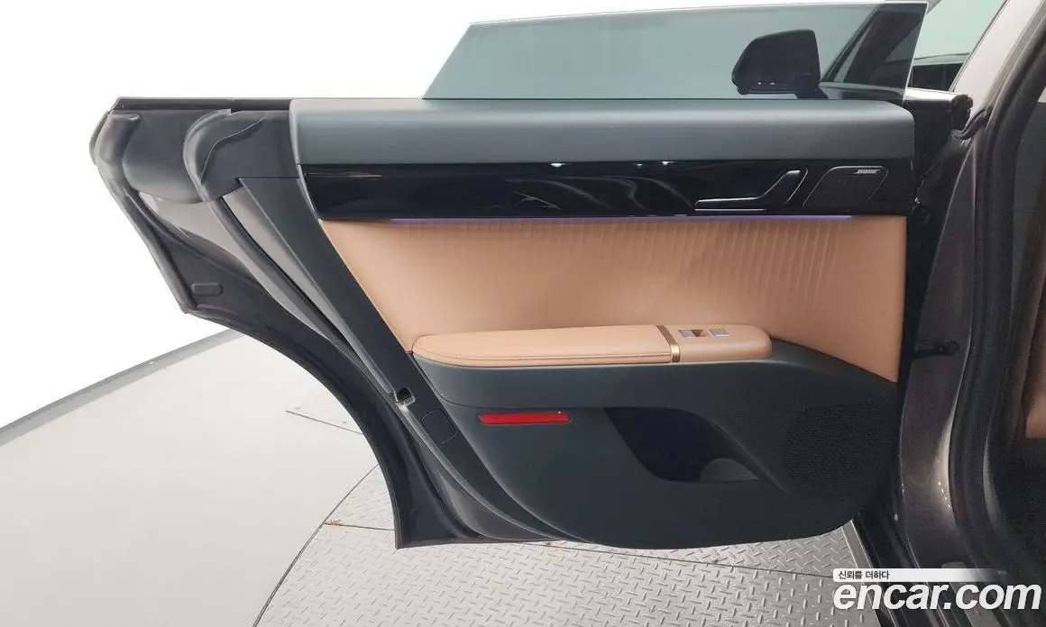 Hyundai Grandeur 2023 3.5 автомат (гидро), фото 15