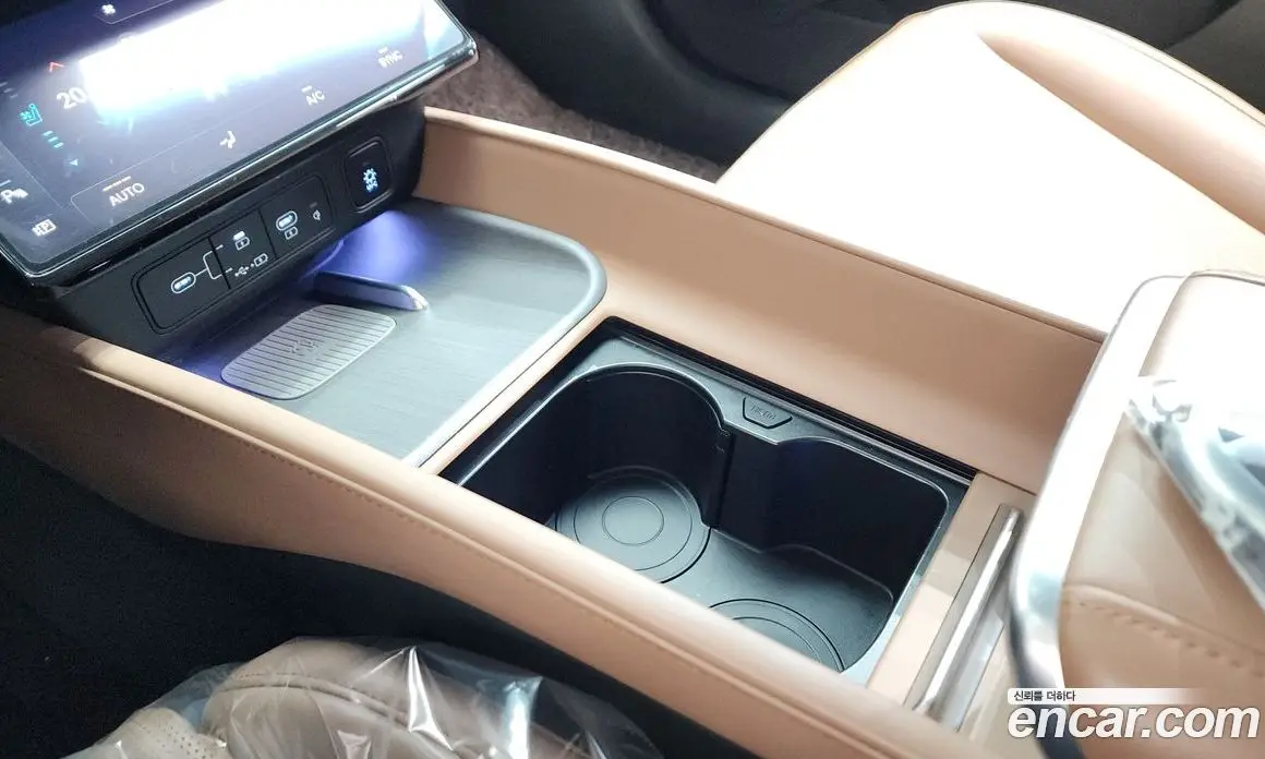Hyundai Grandeur 2023 3.5 автомат (гидро), фото 25