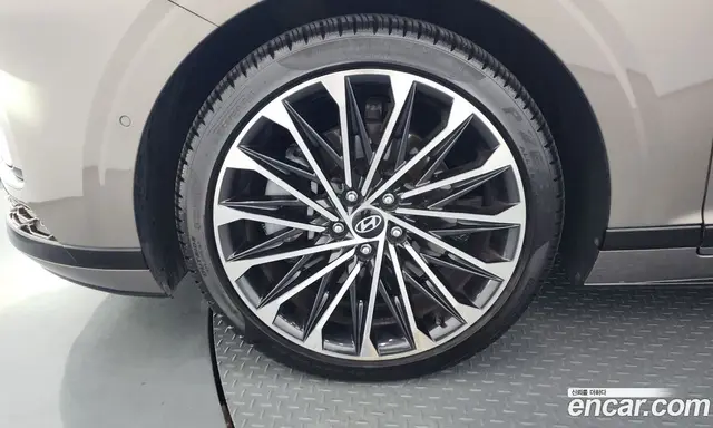 Hyundai Grandeur 2023 3.5 автомат (гидро), миниатюра 5