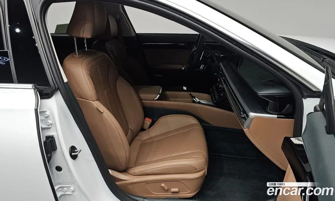 Hyundai Grandeur 2025 2.5 автомат (гидро), фото 15
