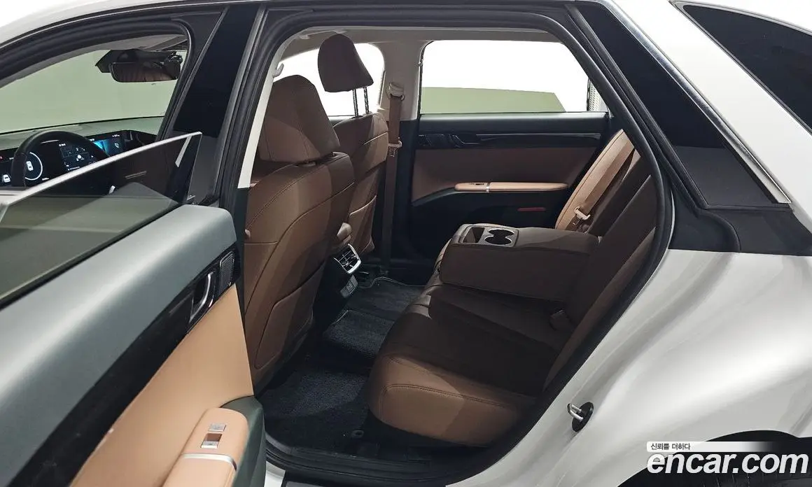 Hyundai Grandeur 2025 2.5 автомат (гидро), фото 17