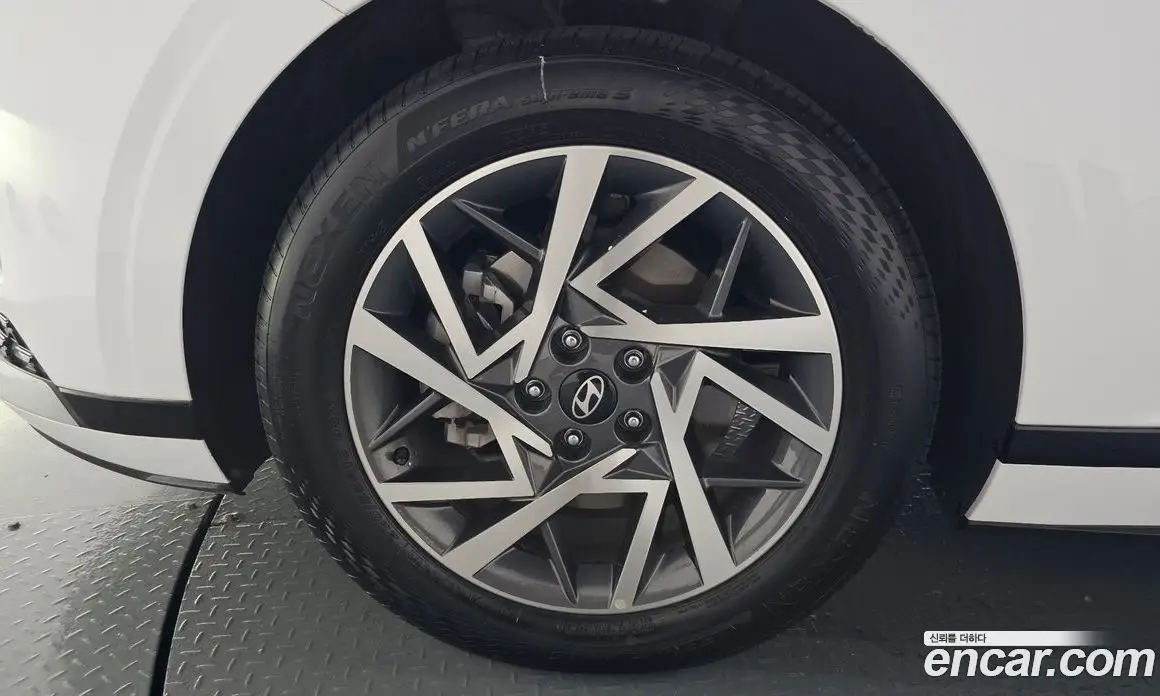 Hyundai Grandeur 2025 2.5 автомат (гидро), фото 4