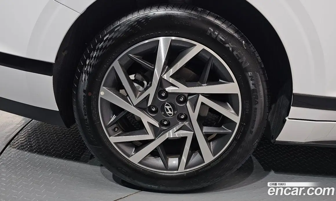 Hyundai Grandeur 2025 2.5 автомат (гидро), фото 6