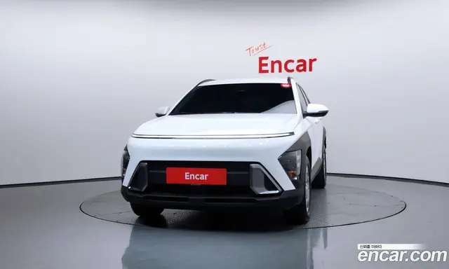 Hyundai Kona 2025 1.6 автомат (гидро), миниатюра 3