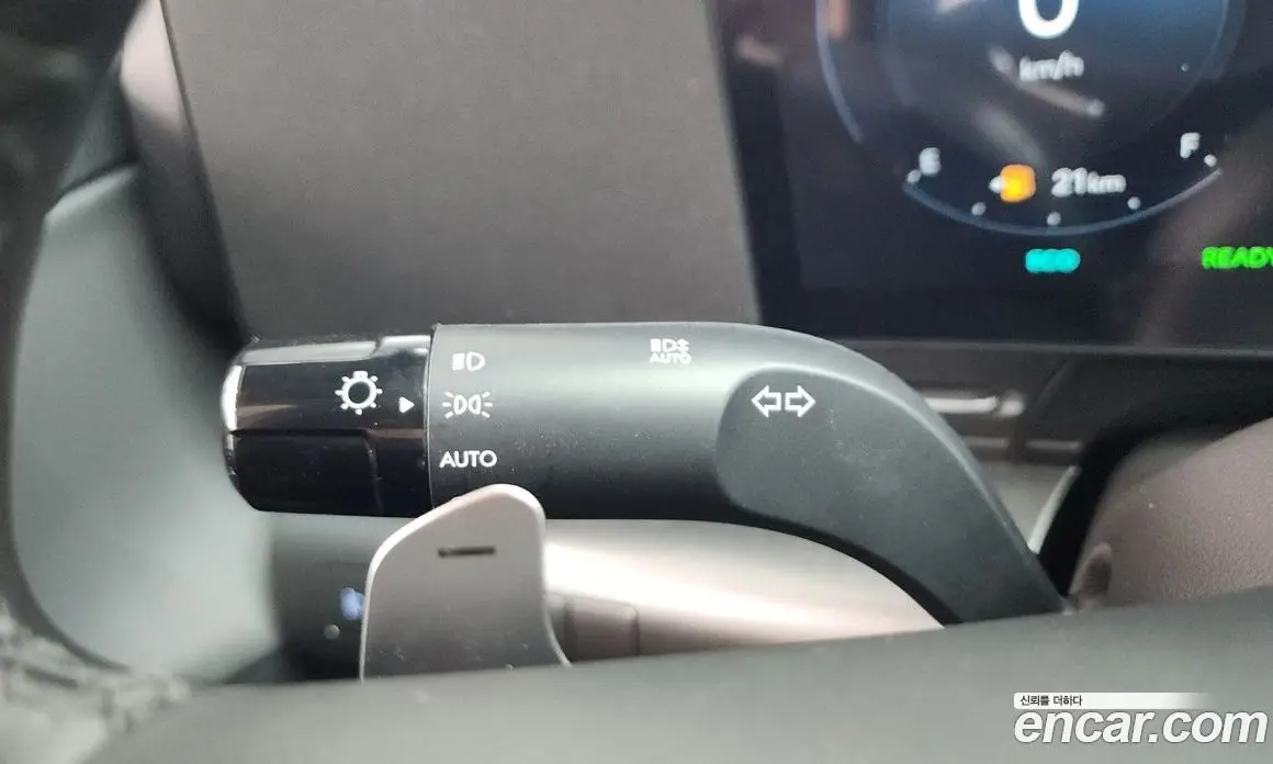 Hyundai Kona 2025 1.6 автомат (гидро), фото 27