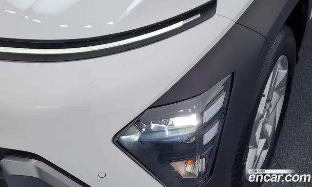 Hyundai Kona 2025 1.6 автомат (гидро), миниатюра 8