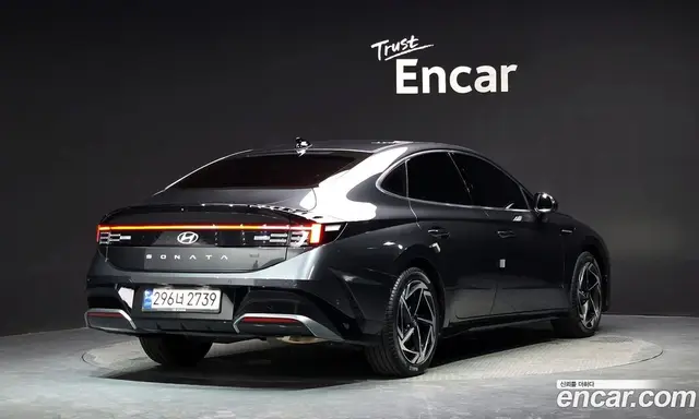 Hyundai Sonata 2023 2.0 автомат (гидро), миниатюра 2