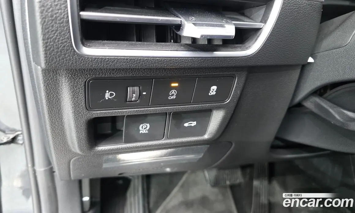 Hyundai Sonata 2023 2.0 автомат (гидро), фото 24