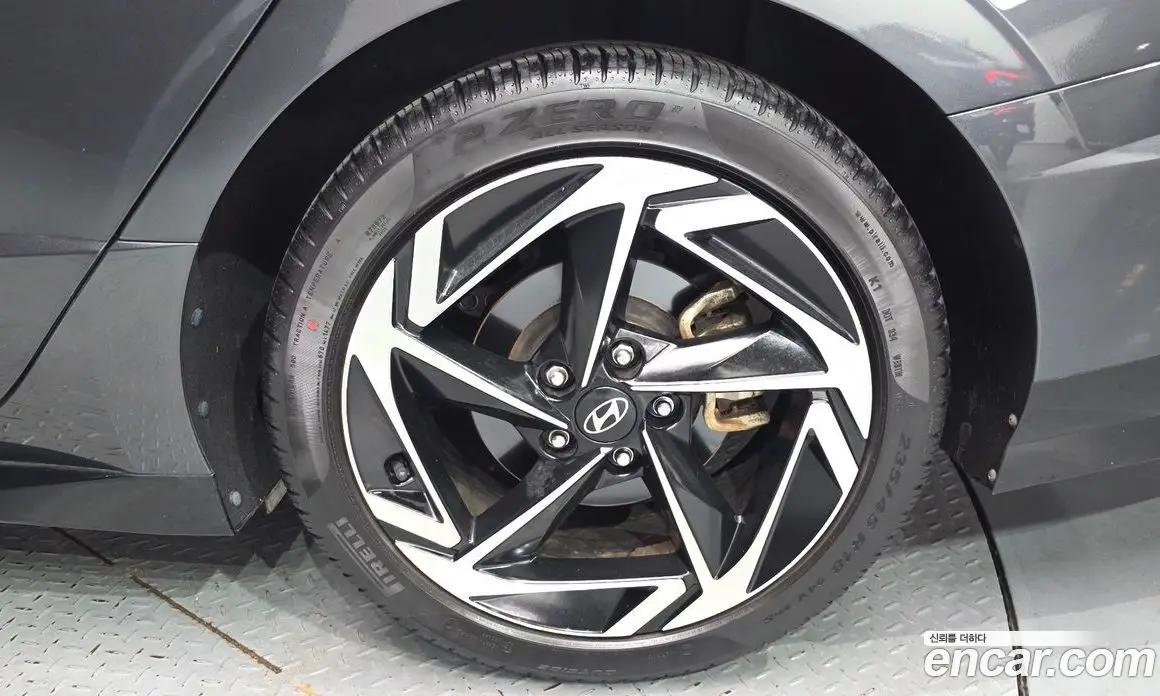 Hyundai Sonata 2023 2.0 автомат (гидро), фото 7