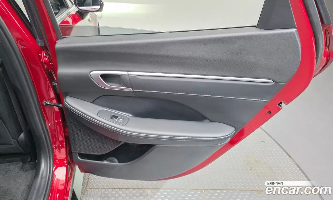 Hyundai Sonata 2025 2.0 автомат (гидро), фото 15